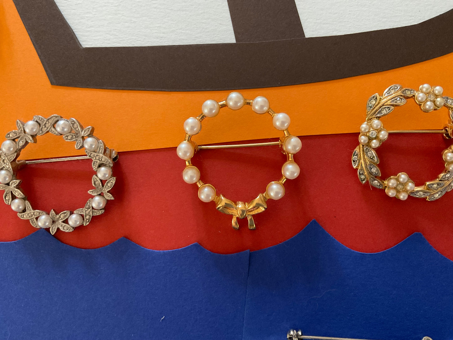 Pearl ring brooch