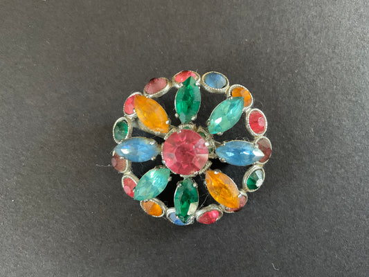 Wheel brooch