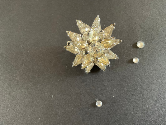 Two tier diamanté brooch