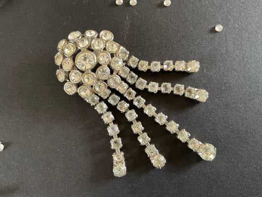 Diamanté waterfall brooch